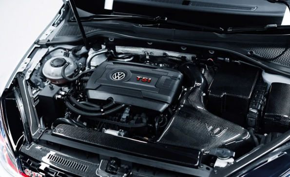 clean car engine